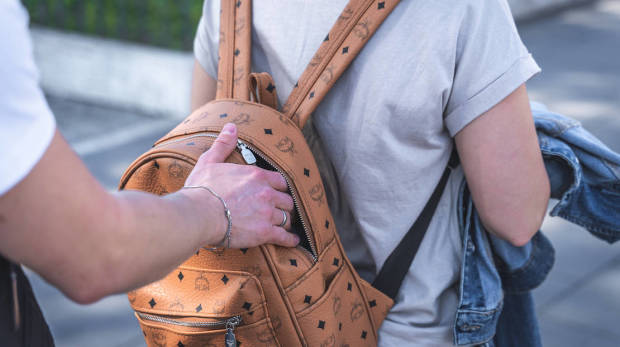 Viral Pickpocket TikToks Warn Traveling Tourists This Summer