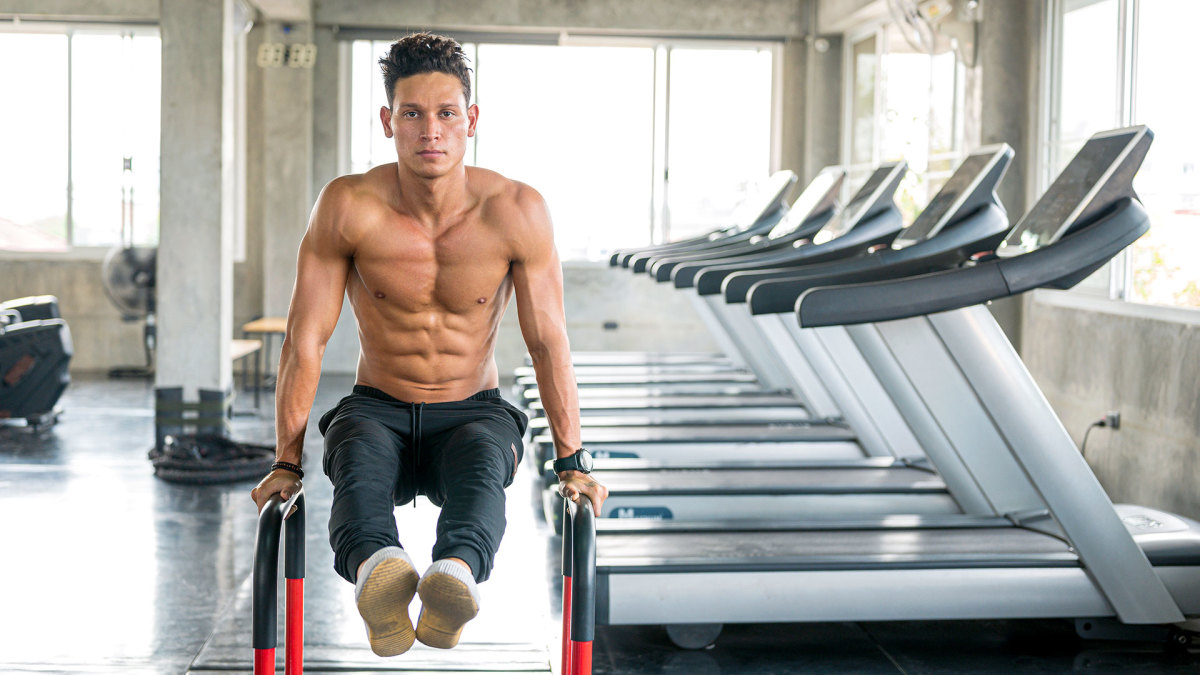 Pro Bodybuilder Reveals 10 Steps to Achieving 8-Pack Abs