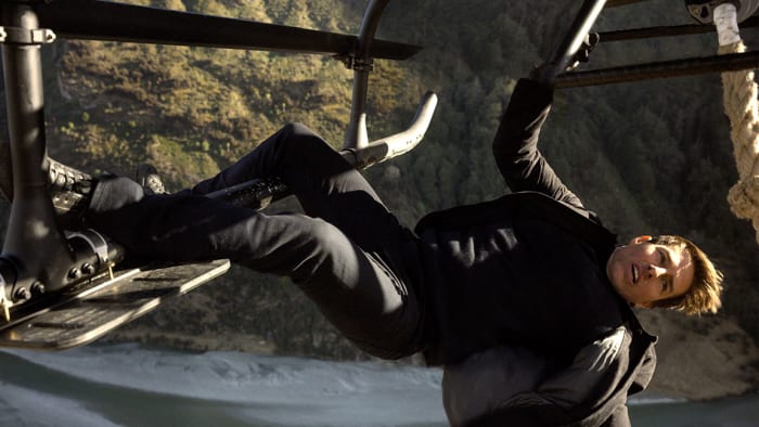 Tom Cruise Does Incredible Stunts In ‘mission Impossible Fallout Video Mens Journal