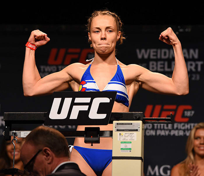 The Hottest And Deadliest Ufc Female Fighters Of All Time Mens Journal