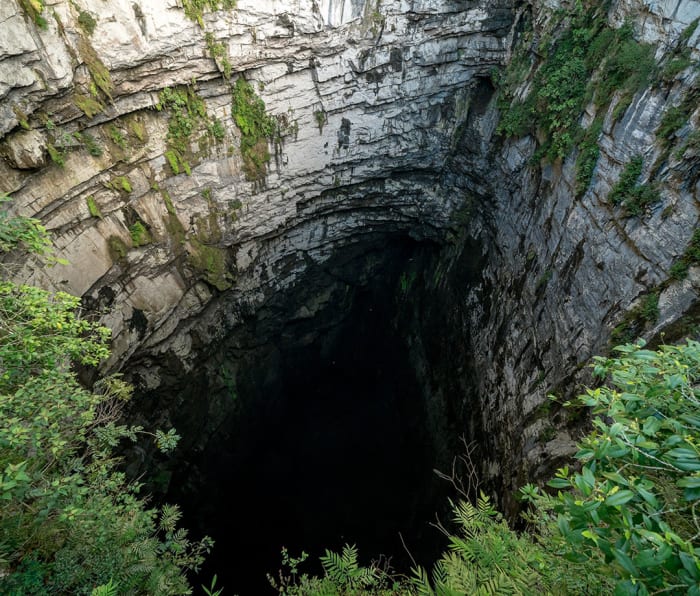 The Most Spectacular Caves in the World That You Need to See to Believe ...