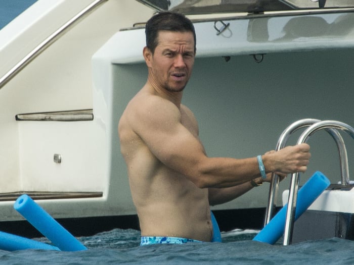 Mark Wahlberg Looks Jacked While On Vacation During Christmas Mens