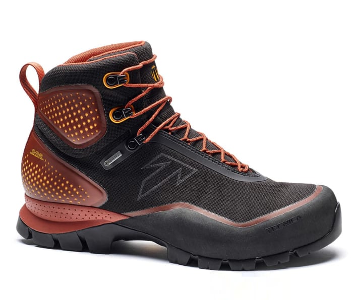 Best Men's Hiking Boots for Every Adventure | Men's Journal - Men's Journal