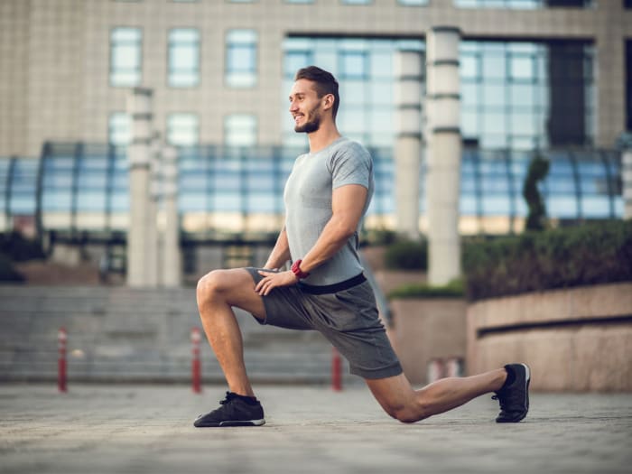 10 Best Beginner Leg Workout Exercises for Men | Men's Journal - Men's ...