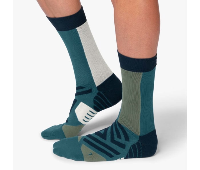 Running Socks Guide: 15 Best Pairs for Men | Men's Journal - Men's Journal