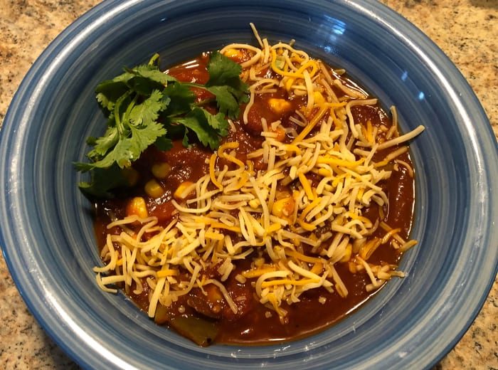 11 Healthy Chili Recipes to Warm Up With This Winter - Men's Journal