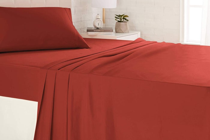 The 10 Best Bed Sheets for Men at Every Budget - Men's Journal