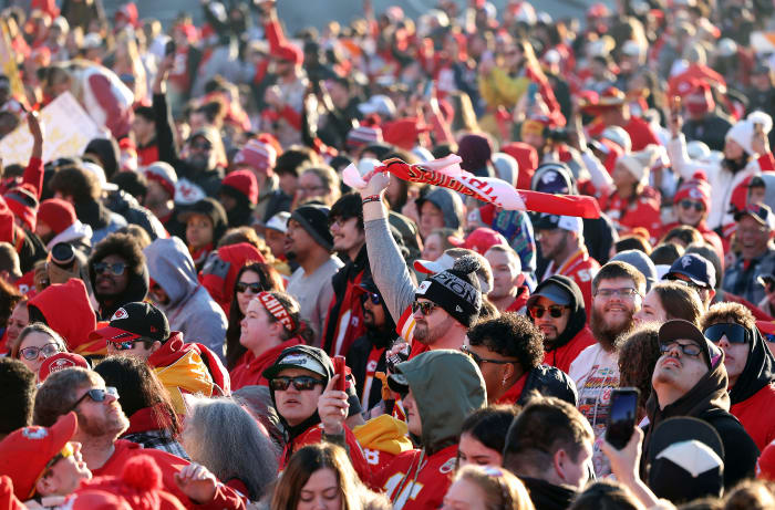 Kansas City Chiefs Super Bowl Victory Parade Interrupted by Gunshots