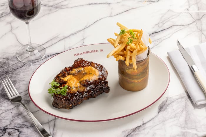 Brasserie B By Bobby Flay Just Opened Quietly On The Las Vegas Strip ...