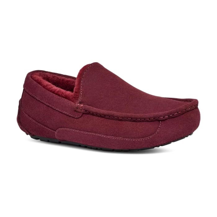 The Ugg Ascot Slipper Got A Rare 30% Discount At Zappos - Men's Journal