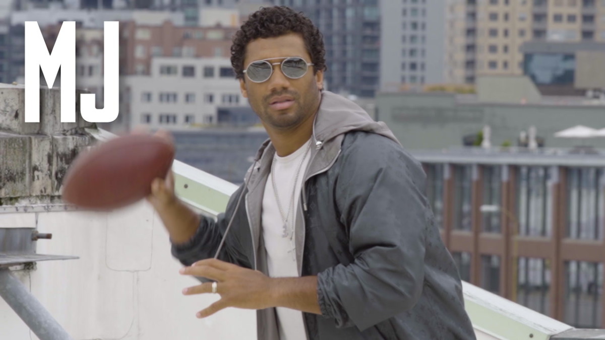 25 Ways Russell Wilson Trains to Build Super Bowl Strength - Men's