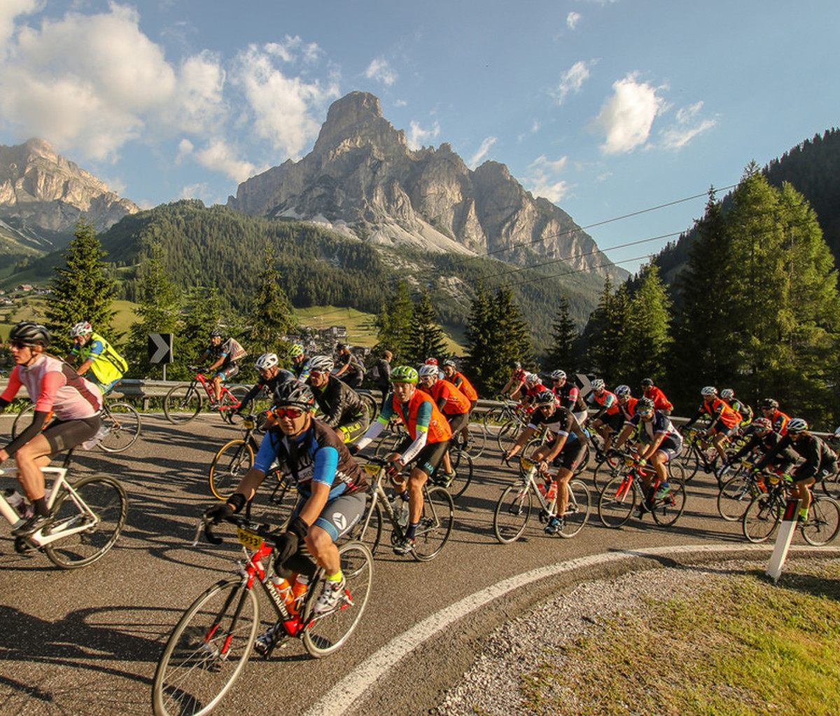 The 10 Greatest Cycling Tours and Races in the World: 2019 - Men's Journal