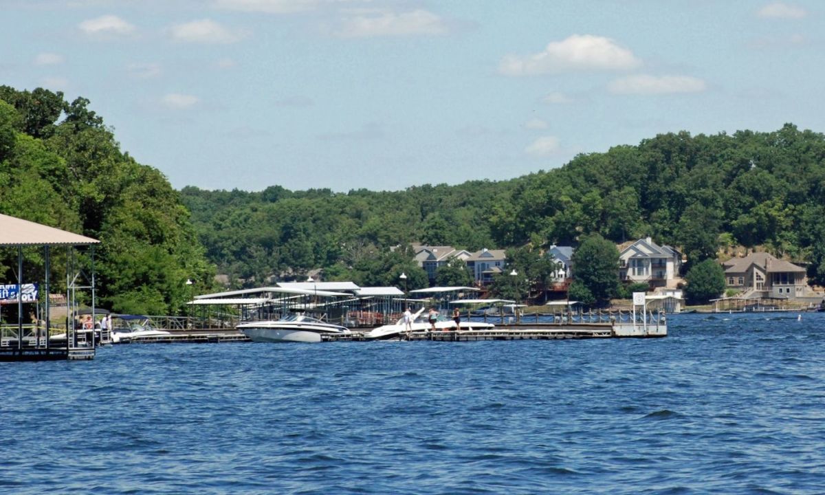 Swimmer makes unexpected find in lake; ‘I didn’t realize there was such ...