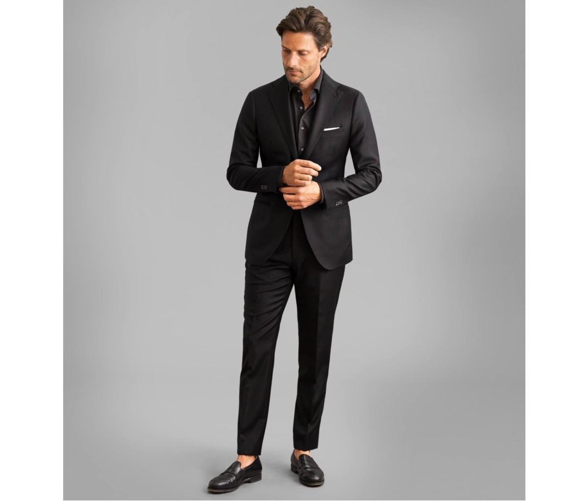 Best Online Suit & Tuxedo Rental for Men