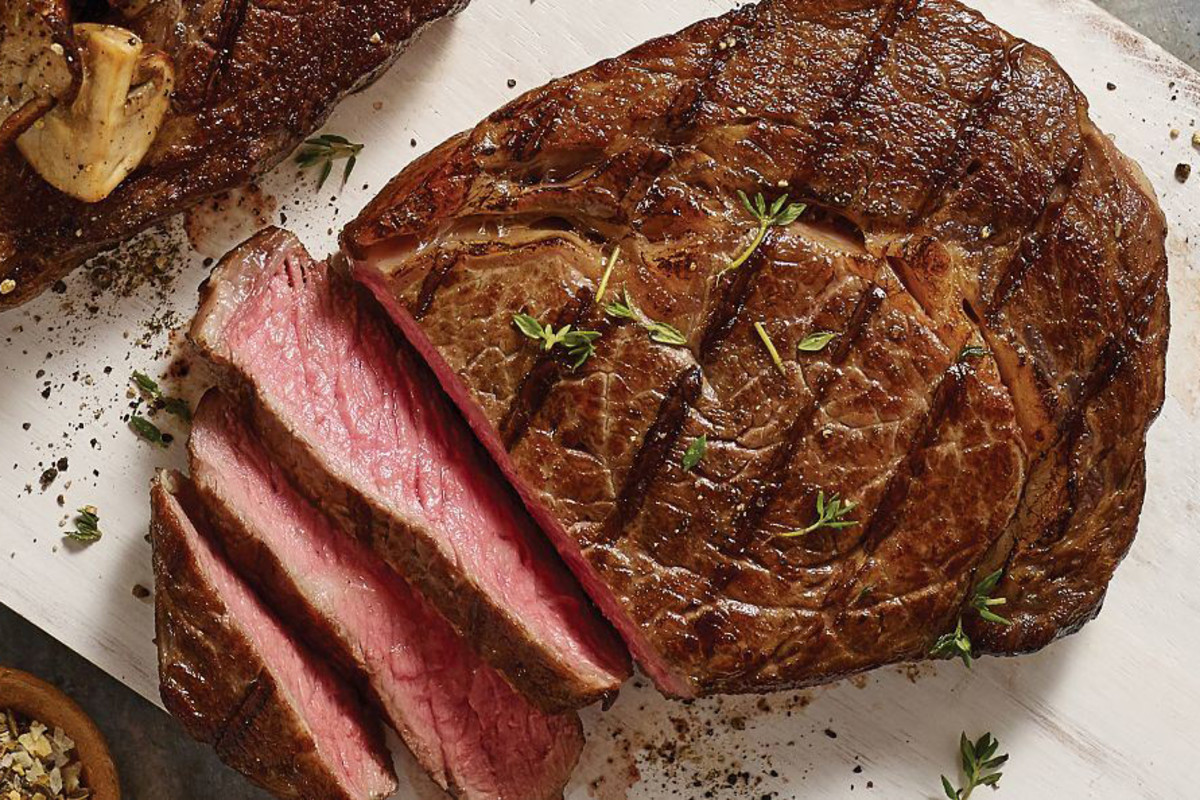 Omaha Steaks: Gifting made simple with this $99 package!