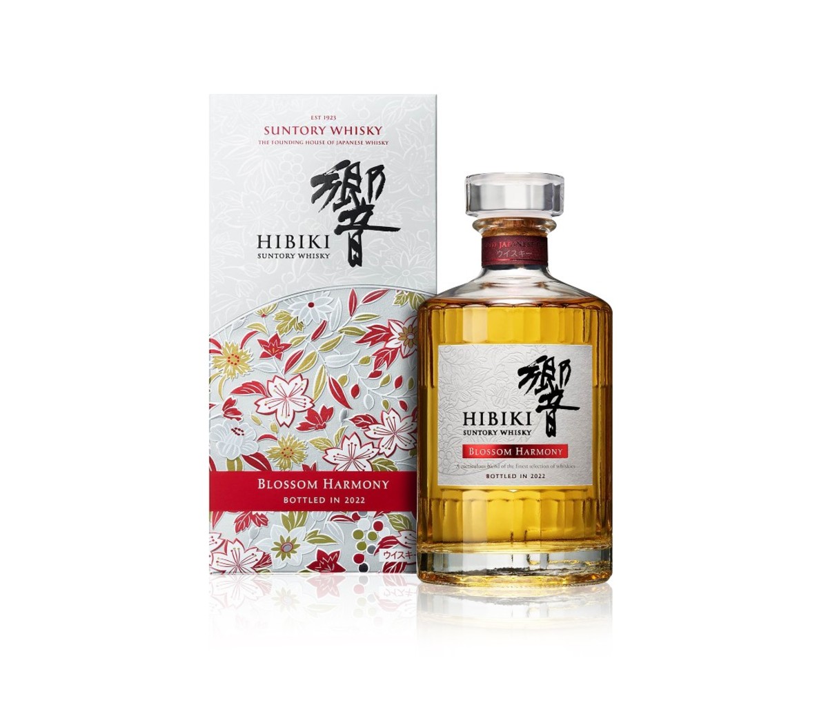 Hibiki 30 Takes Ultra-Premium Japanese Whisky to the Next Level