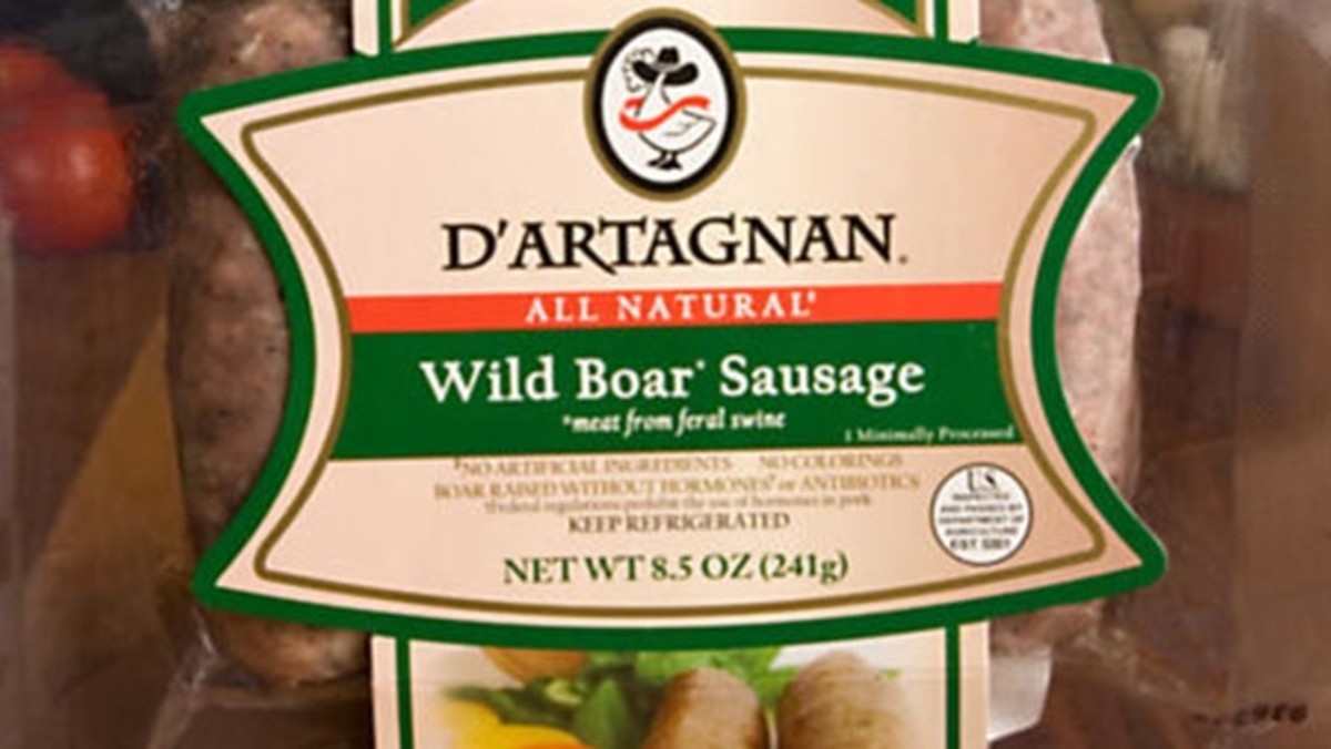 https://www.mensjournal.com/.image/t_share/MTk2MTM1OTM0NzgwOTA5MDYx/dartagnan-wild-boar-sausage.jpg