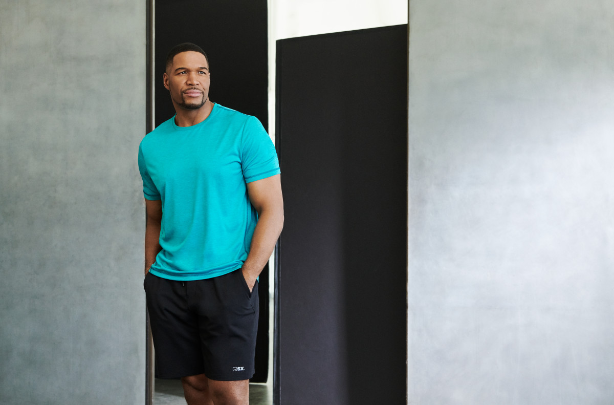 Get Ready To Get Out With Msx By Michael Strahan Mens Journal 