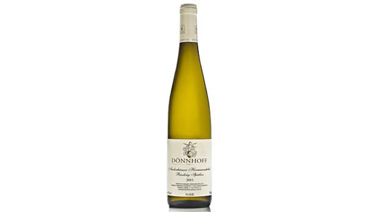 Best Riesling Wines for Summer - Men's Journal