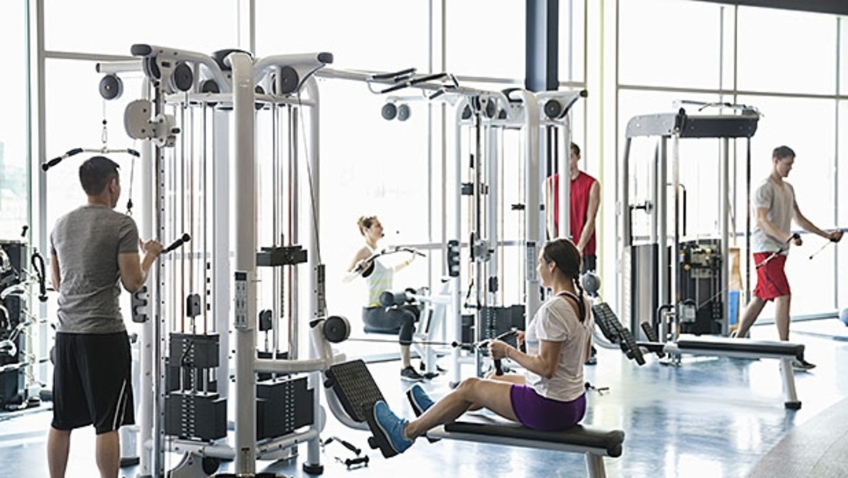 Top 10 Annoying Habits of Gym Rats