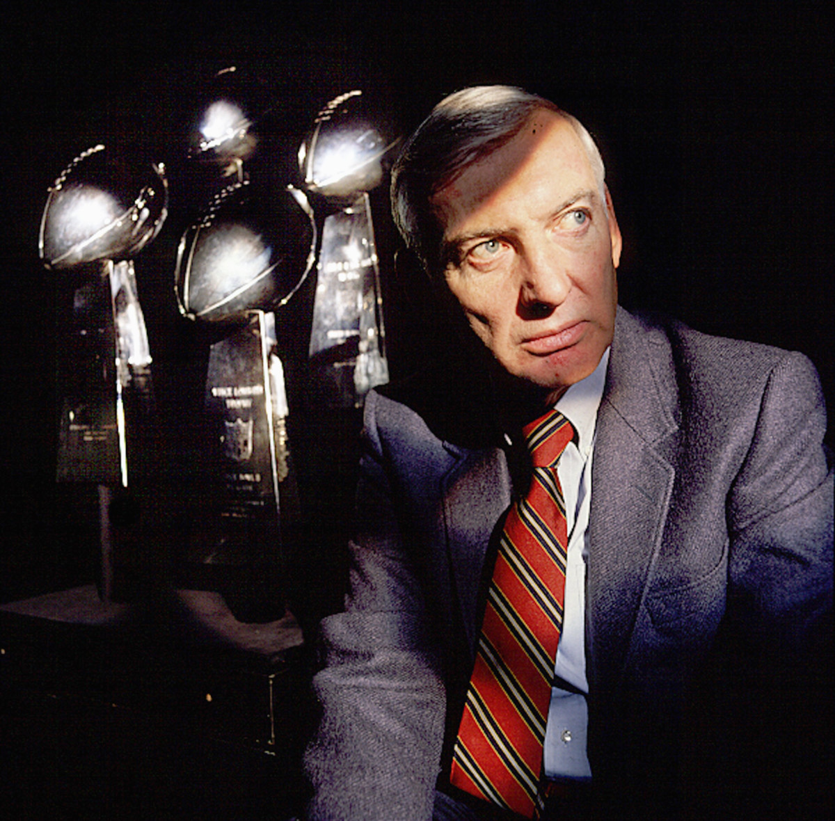 Pittsburgh Steelers owner Dan Rooney looks on before the Steelers