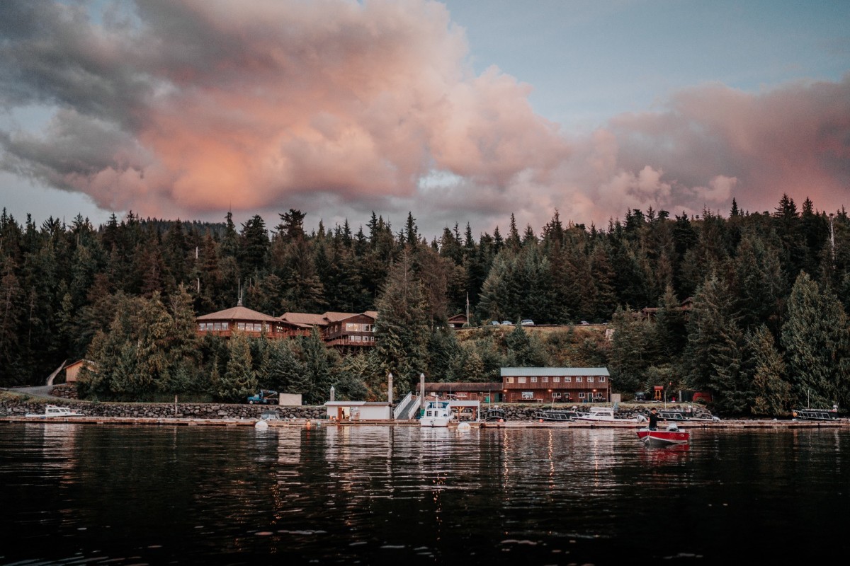 Alaska Fishing Trips  Salmon Falls Fishing Resort