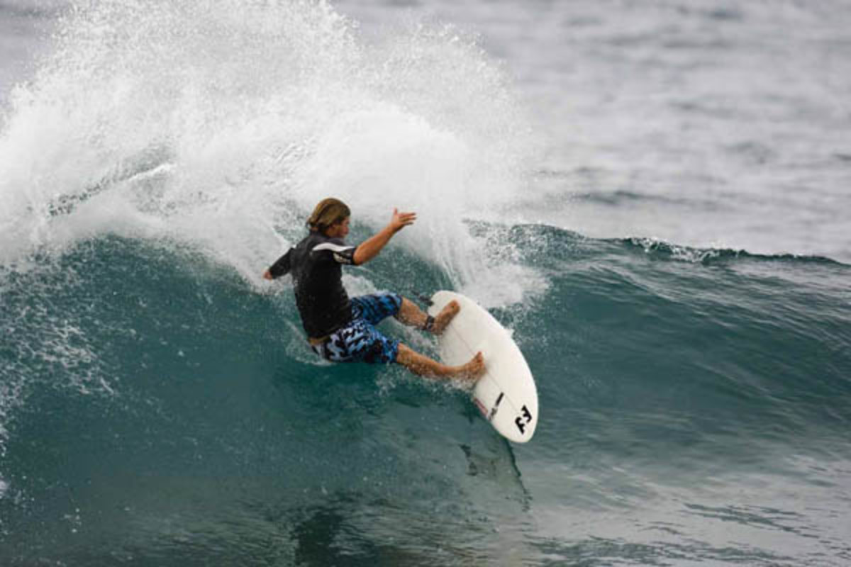 The 25 Most Influential Surfers of all Time - Mpora