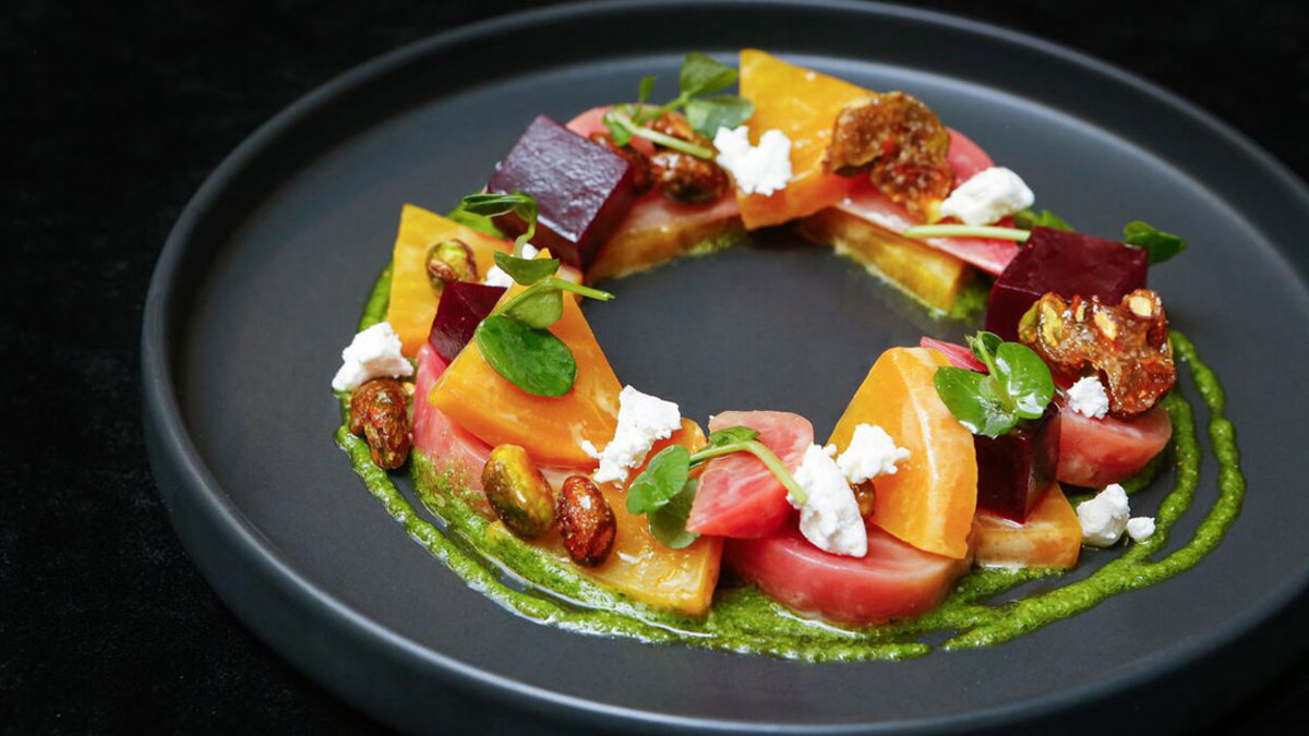 How To Make Beet Salad With Mint Pesto And Candied Pistachios Mens