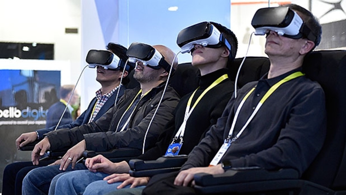 Virtual Reality Check: The Tech Isn't Ready for Your Living Room, Yet ...