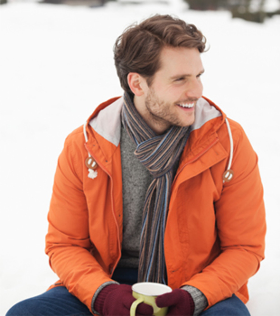 How to wear a scarf with a hot sale jacket men