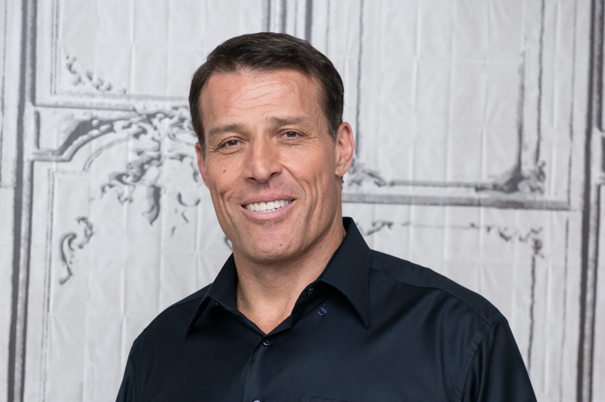 Help Yourself Tony Robbins' Four Tips for Mental Fitness Men's Journal