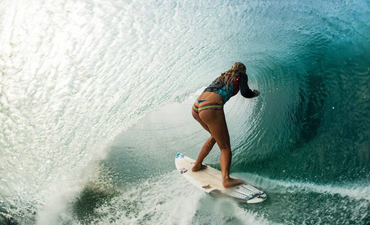 How Female Surfers Won the Pay-Equity Fight - The Atlantic
