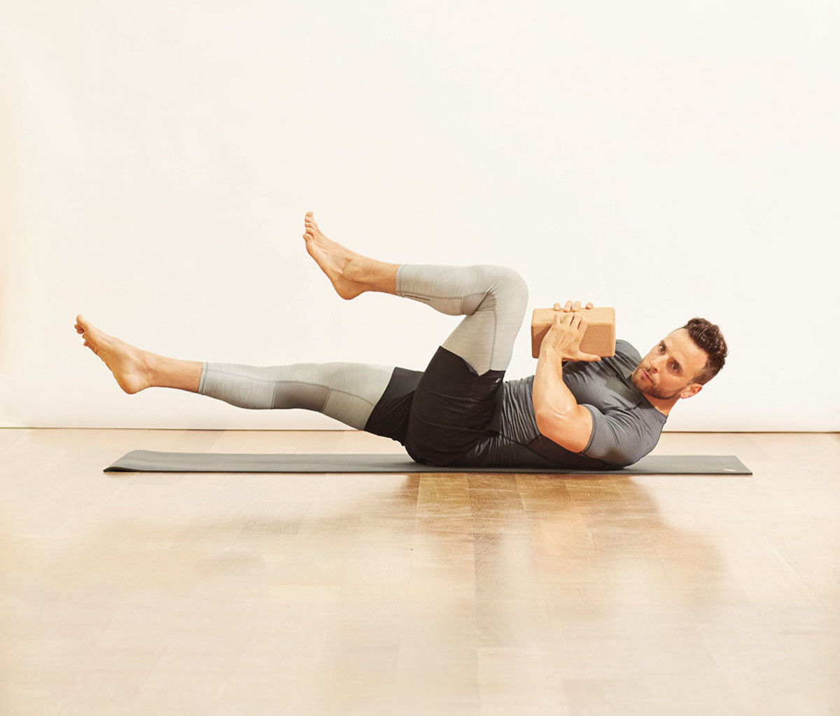 The Best Pilates Workouts to Level Up Your Winter Sports Game