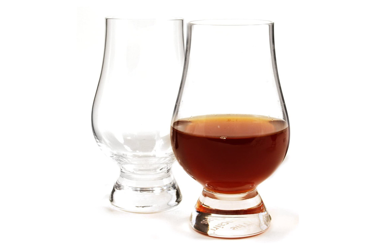 9 Best Whiskey Glasses To Gift This Holiday Season - Men's Journal