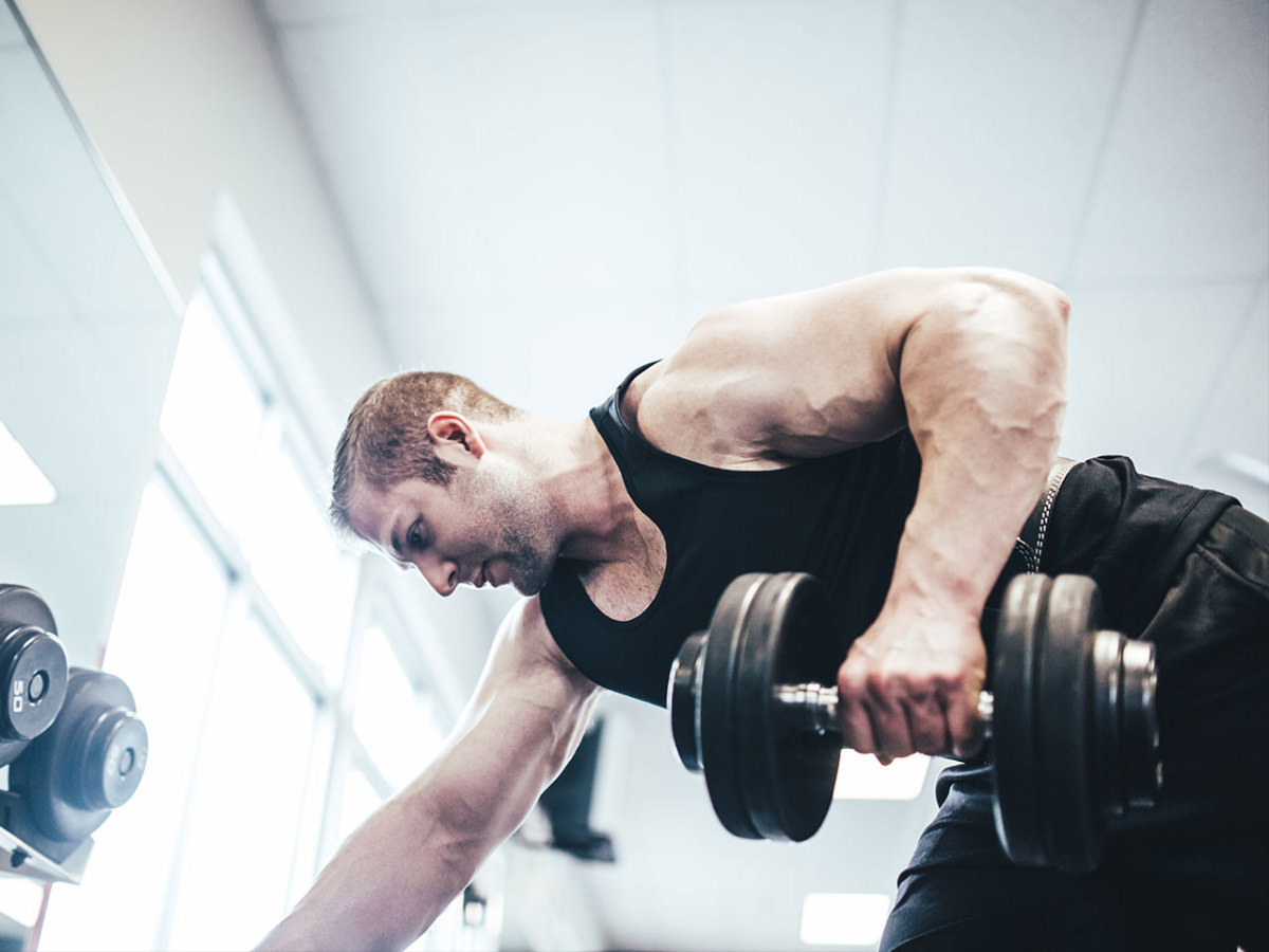 10 Workouts for a Stronger Back and Abs - Men's Journal