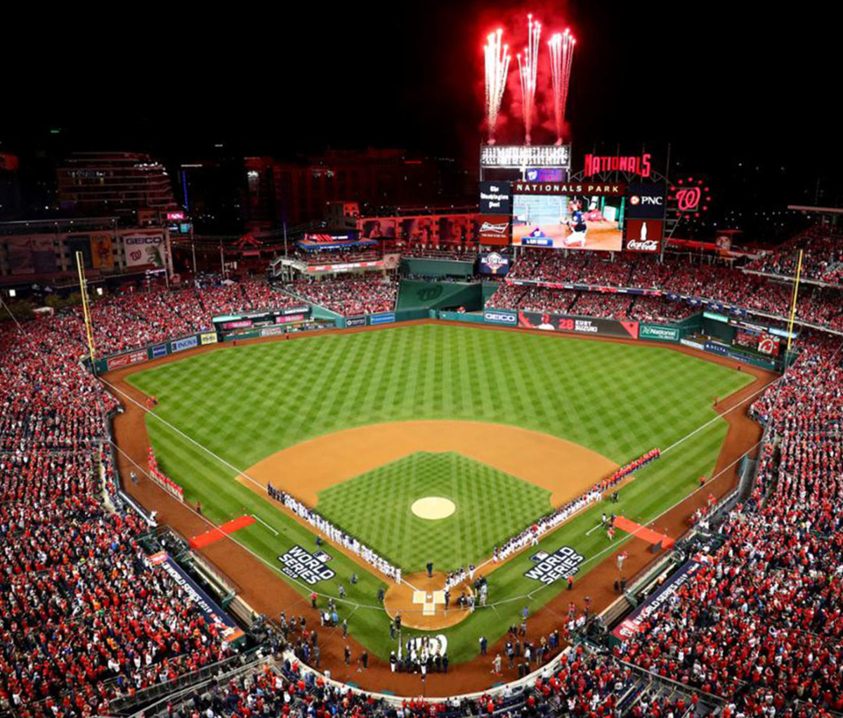 The 9 Best Baseball Stadiums in the United States - Men's Journal