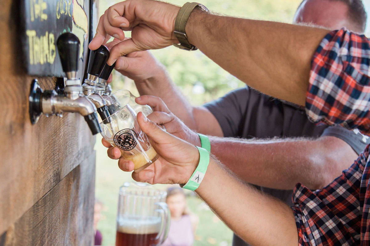 Best Beer Festivals You Should Check Out This Fall 2018 - Men's Journal