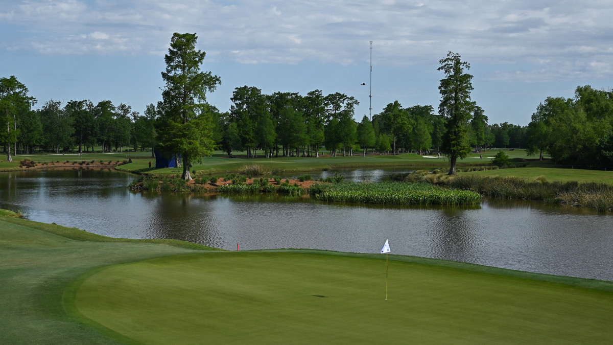 Get Away From it All and Hit the TPC Louisiana Golf Course in New