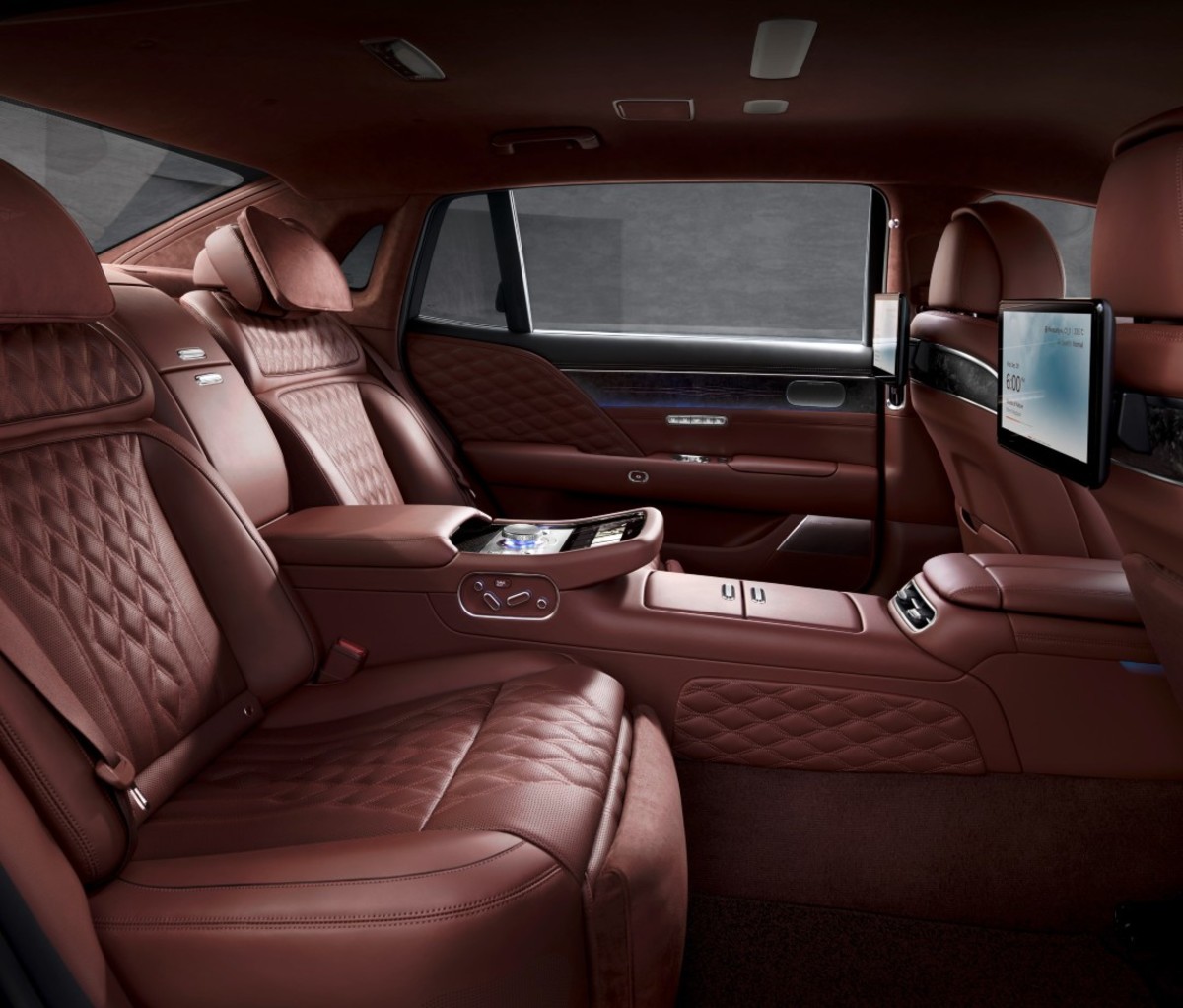 2024 Genesis G90 Interior Inger