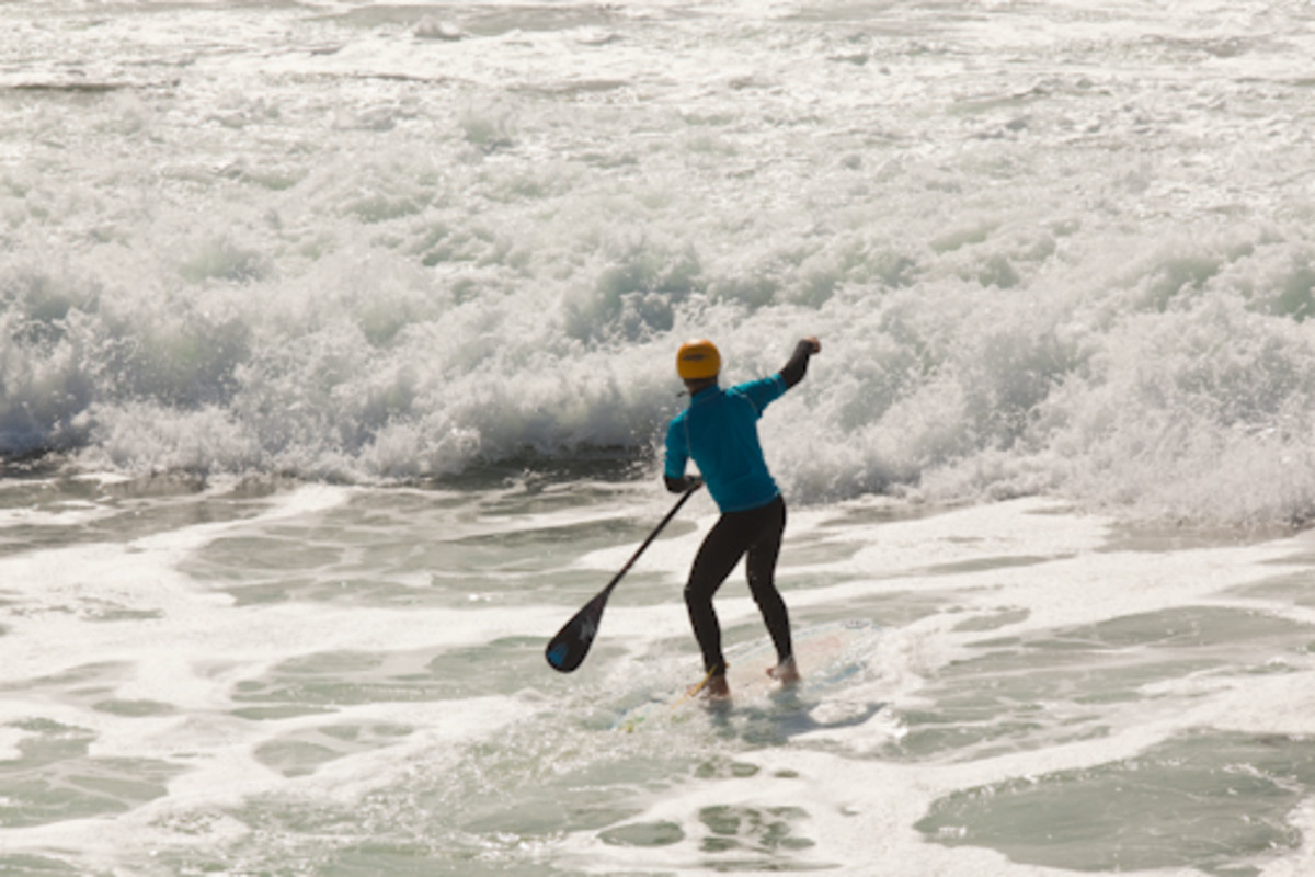 How to SUP: Paddling Out in Surf - Men's Journal