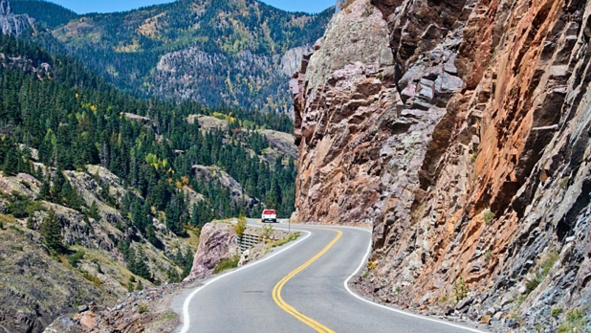 America's Best Road Trips for Expert Drivers - Men's Journal