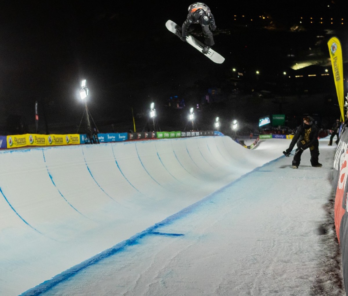 Shaun White, a 'Little Nervous,' Impresses in Halfpipe Qualifying - The New  York Times