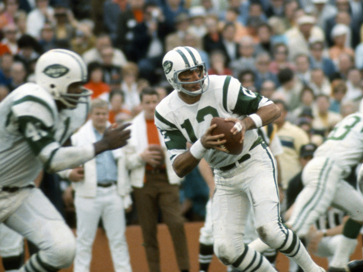 New York Jets legend Joe Namath calls Joe Burrow's injury 'heartbreaking'