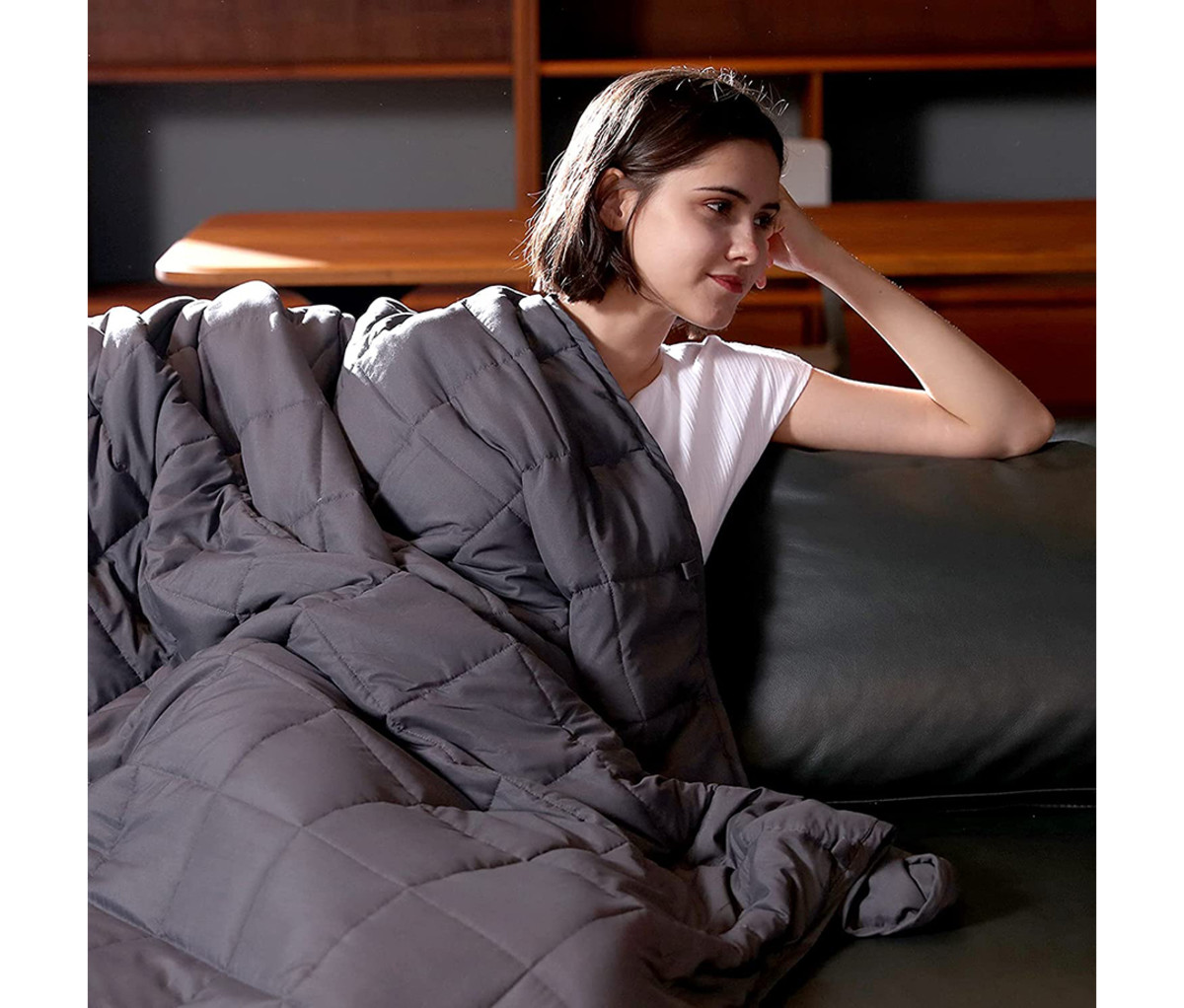 The Best Cooling Weighted Blankets for Men - Men's Journal