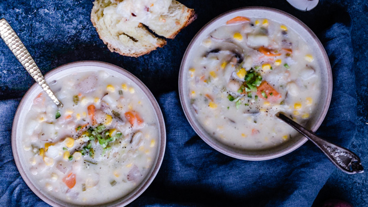 Instant pot corn potato chowder hot sale