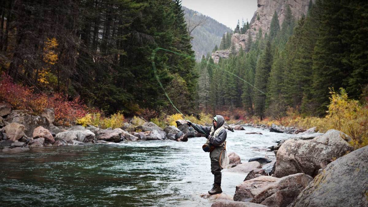 The 17 Best Rivers and Lakes to Go Fly-fishing in Montana - Men's