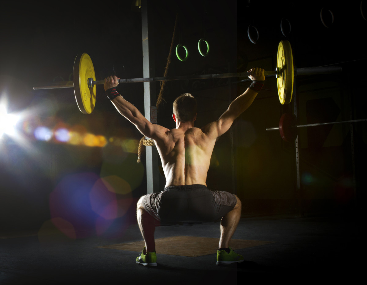 4 Weightlifting Mistakes Every Beginner Makes - Men's Journal