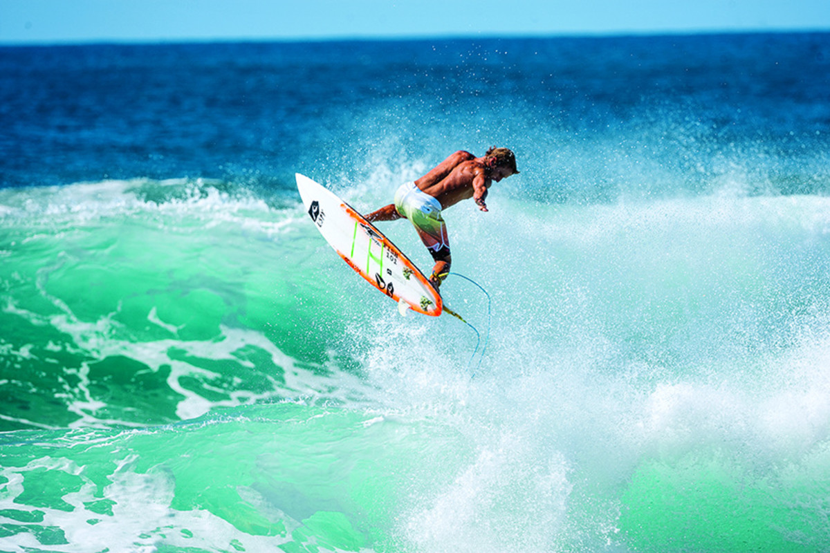 How to do an alley-oop in surfing