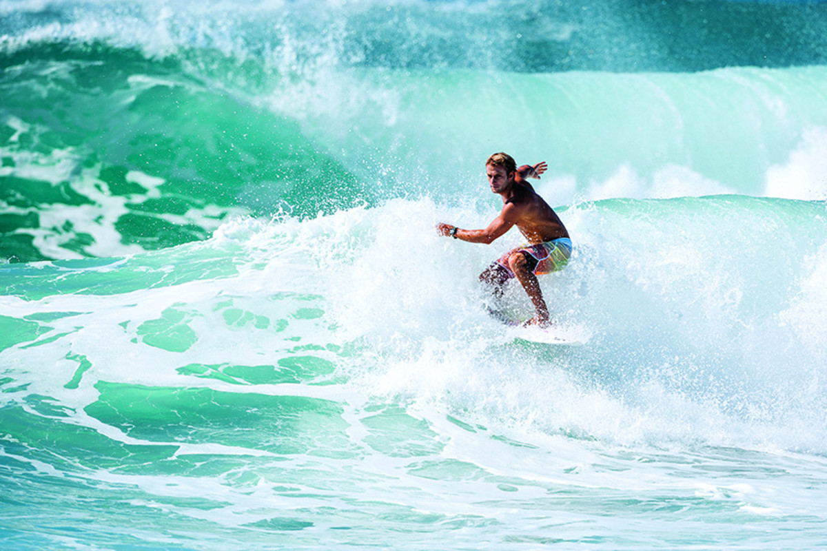 How to do an alley-oop in surfing