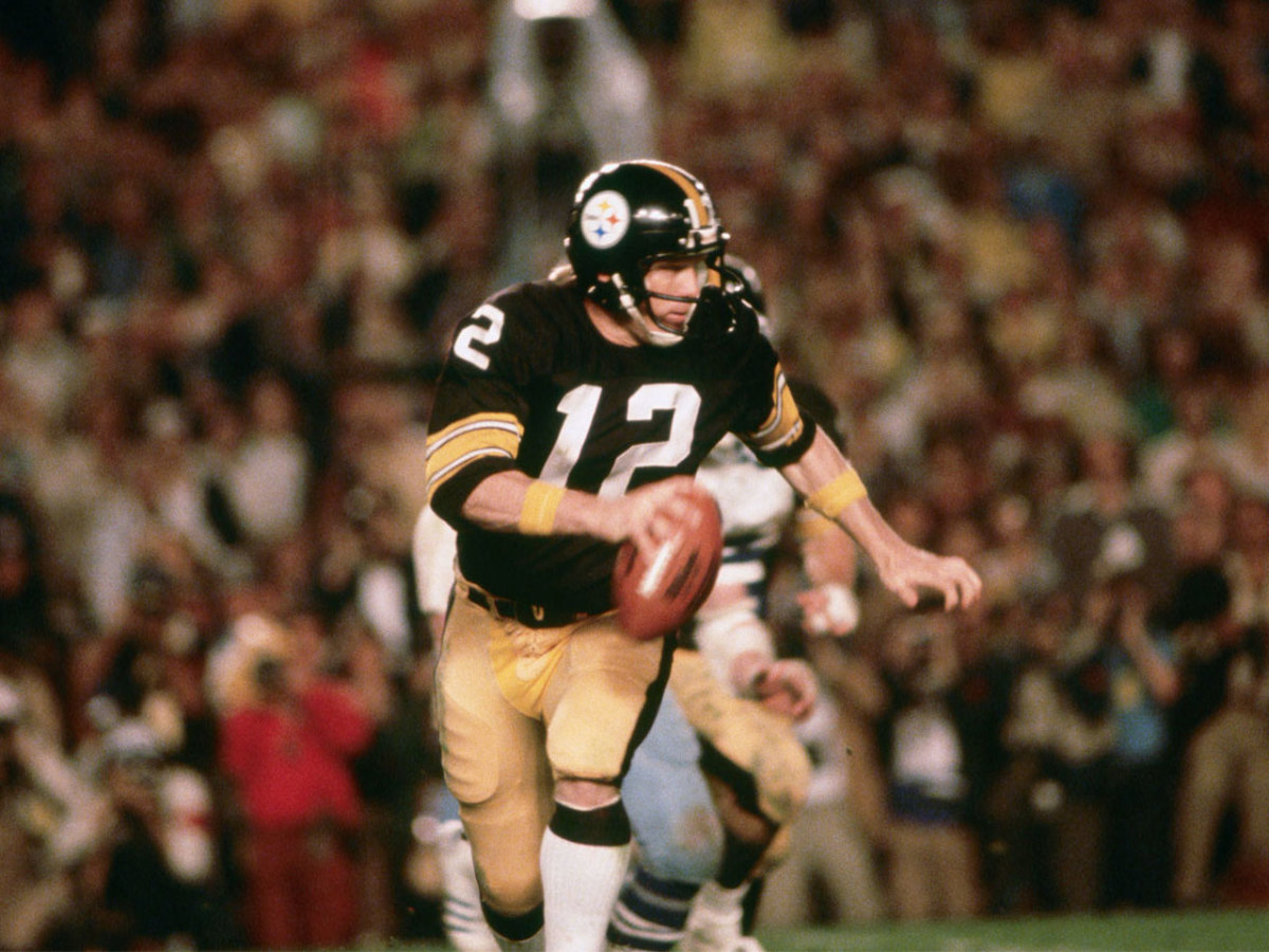 13 Greatest Quarterbacks in NFL History - Men's Journal